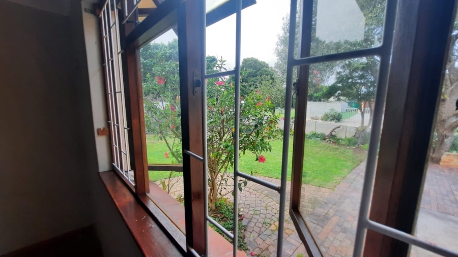 1 Bedroom Property for Sale in Kleinmond Western Cape